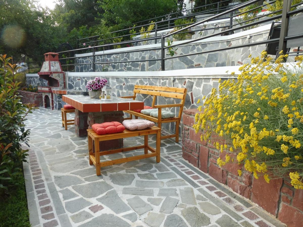Helianthos Villa - Apartment No3 Kavala Bagian luar foto