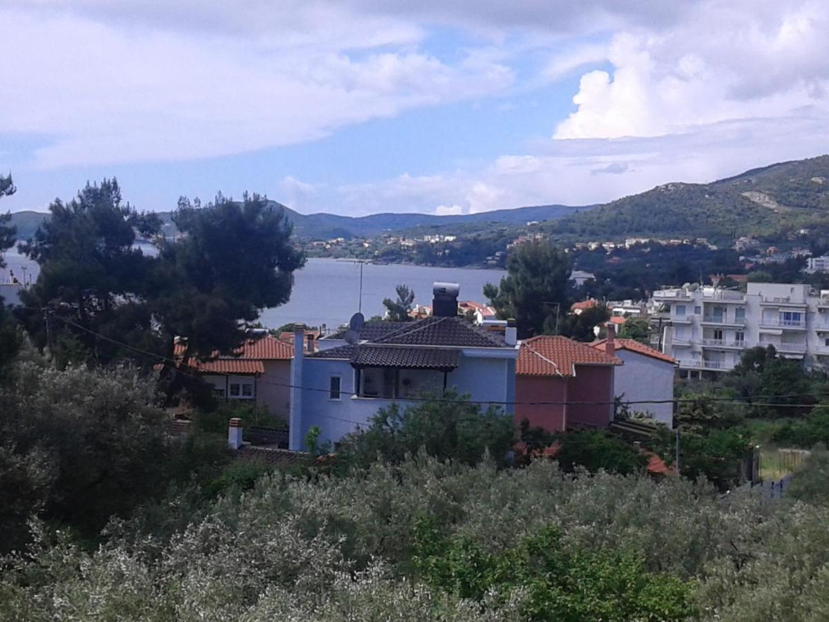 Helianthos Villa - Apartment No3 Kavala Bagian luar foto