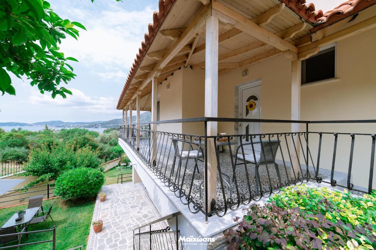 Helianthos Villa - Apartment No3 Kavala Bagian luar foto
