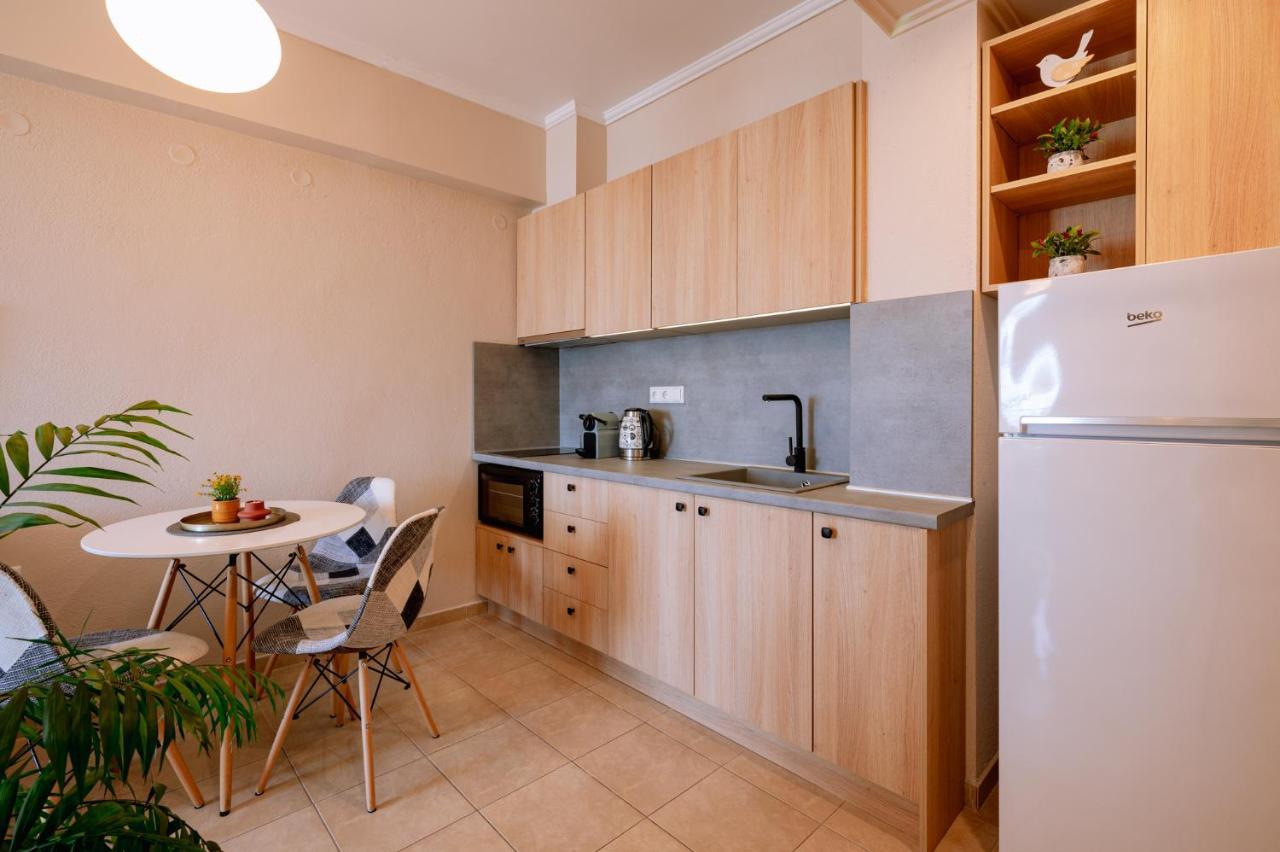 Helianthos Villa - Apartment No3 Kavala Bagian luar foto