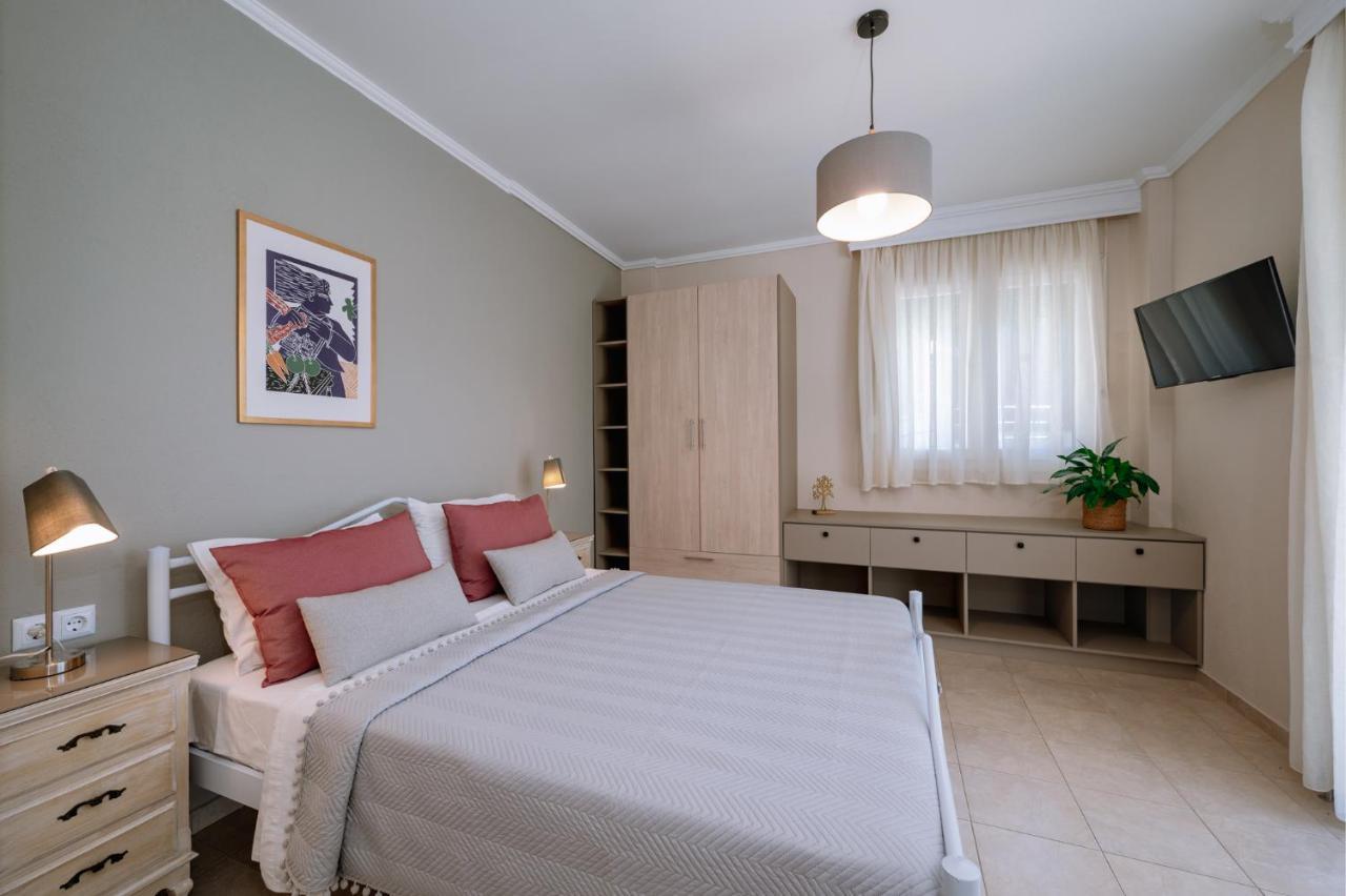 Helianthos Villa - Apartment No3 Kavala Bagian luar foto