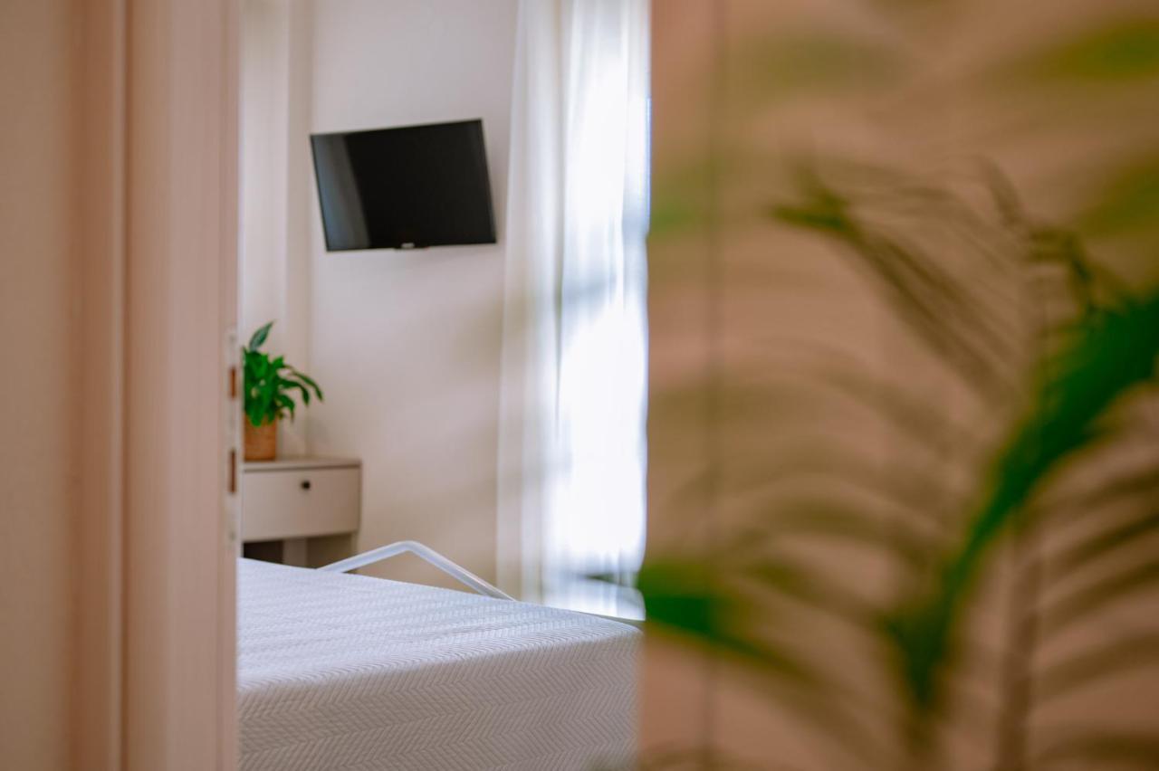 Helianthos Villa - Apartment No3 Kavala Bagian luar foto